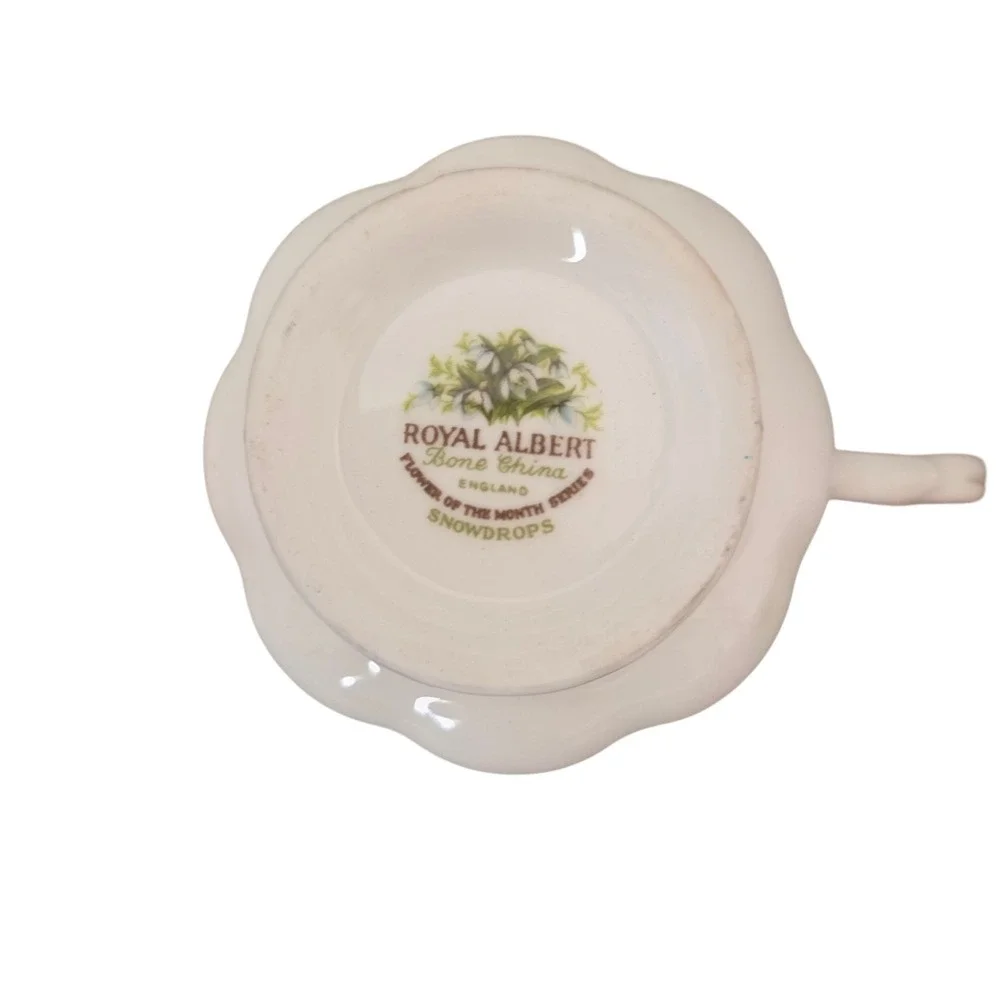 Royal Albert Snowdrops Tea Cup Saucer Bone China England Gold Trim Set